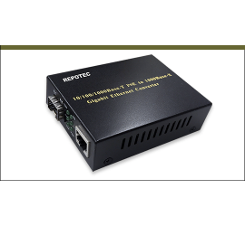 RP-MC311PFP, 10/100/1000Base-X to 100/1000BASE-X SFP slot Gigabit PoE Media Converter