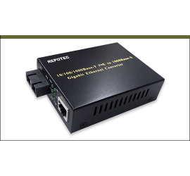 RP-MC311PSC , 10/100/1000 Base-T to 100/1000Base-SX Gigabit PoE Media Converter, MM/SC-550m